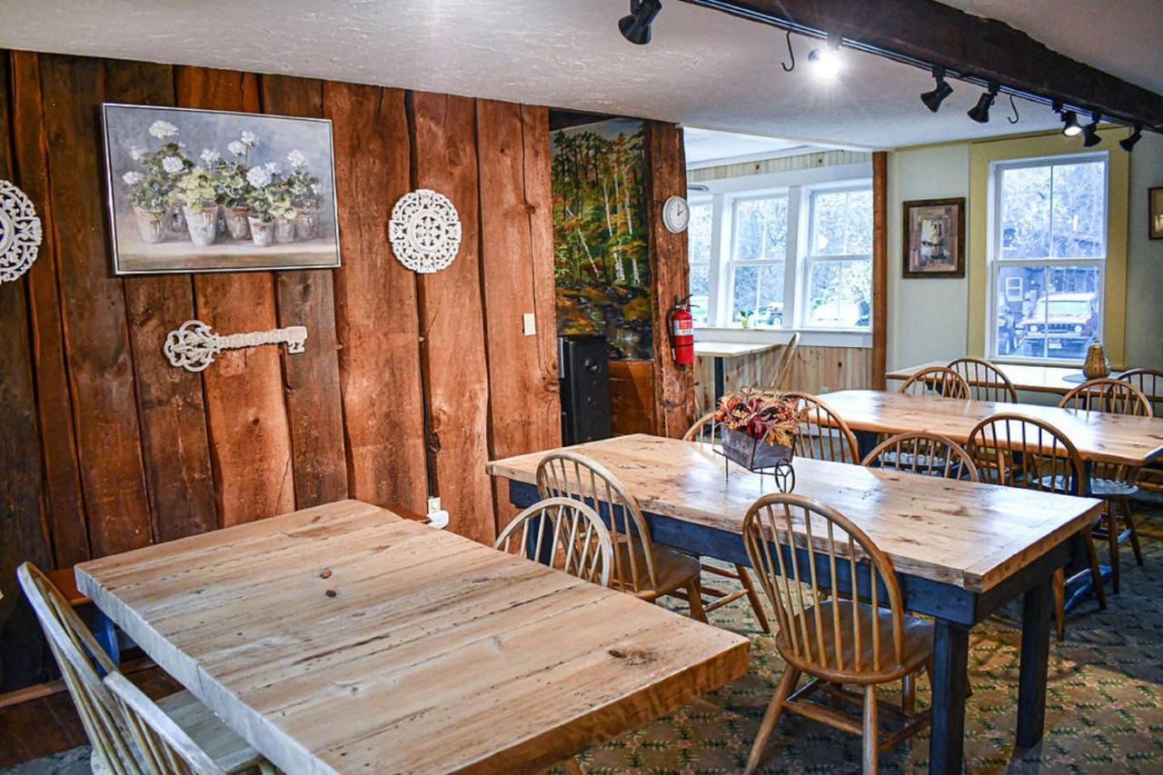 Brook Road Inn Goshen Kültér fotó