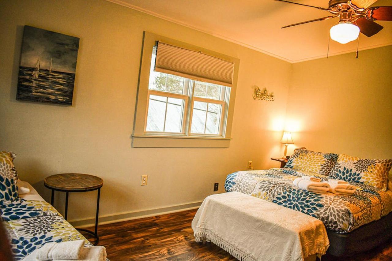 Brook Road Inn Goshen Kültér fotó
